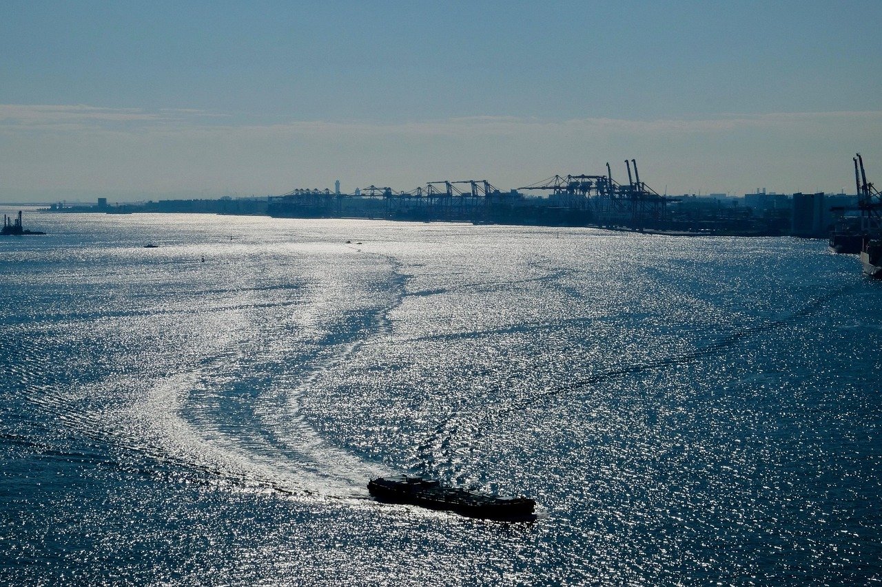 Navigating the Malaysian Stock Market: Tips for Beginners in 2025