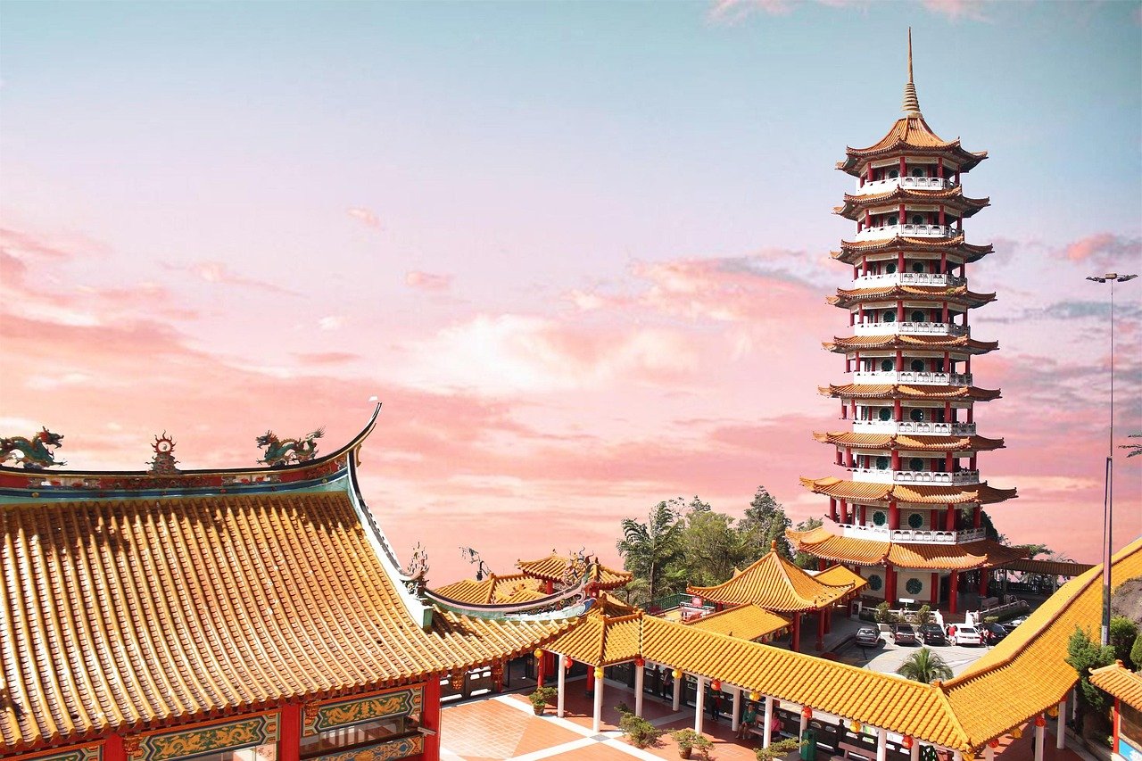 Investing Wisely: Top Stocks to Buy in Malaysia for 2025