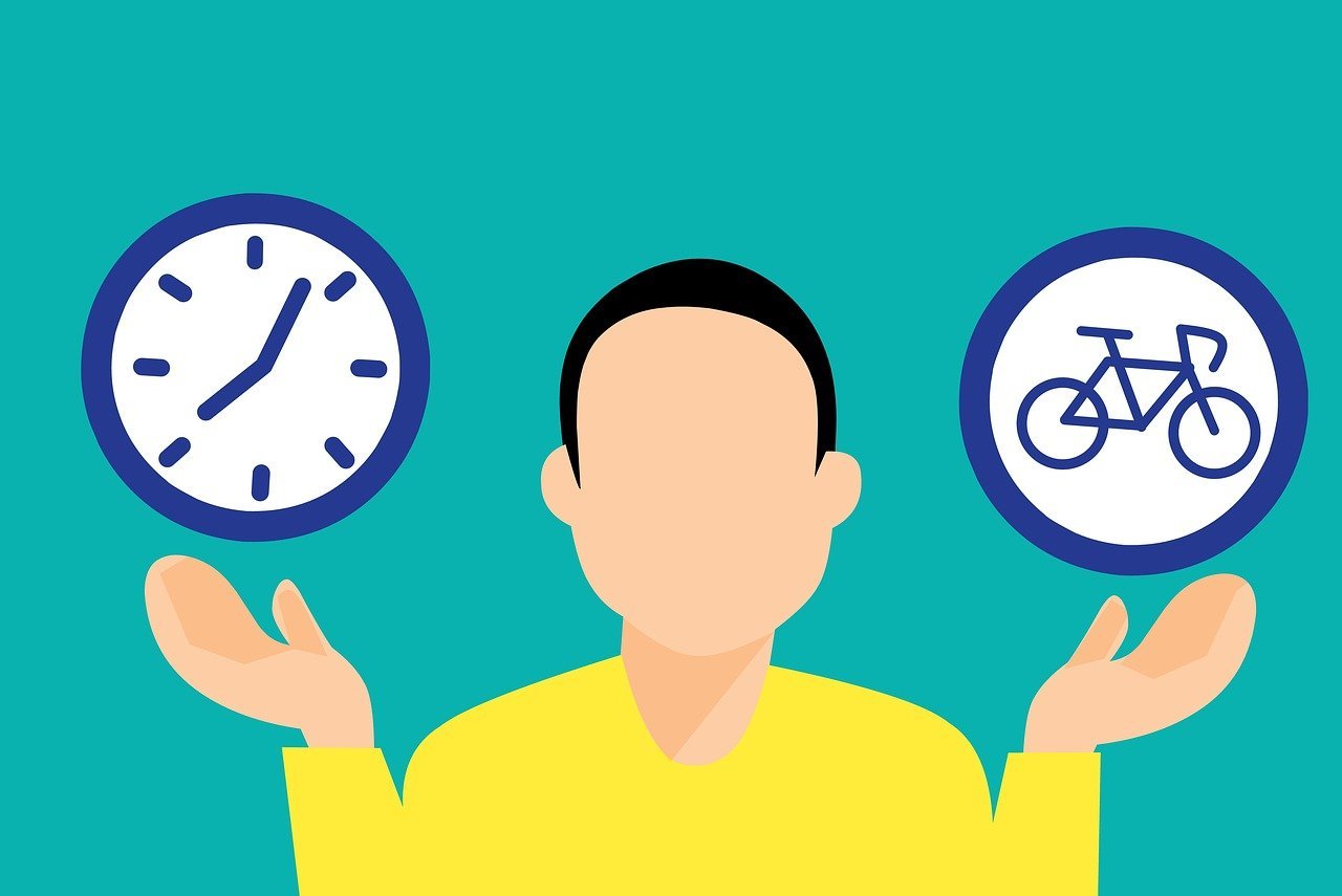 Gold vs Stocks: Which Asset Offers Better Returns in 2025?