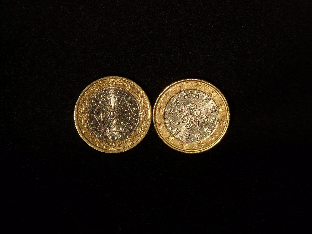 Investing in Precious Metals: A Comprehensive Guide for Malaysians in 2025