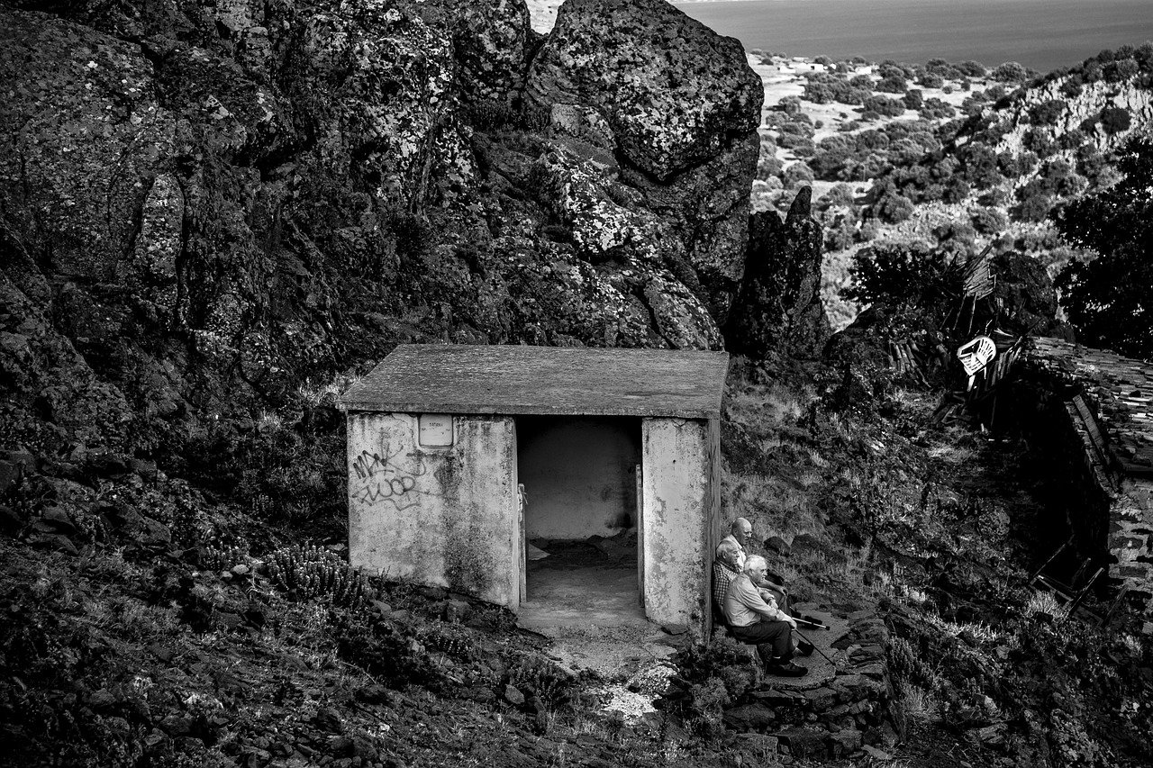 Maximizing Returns: Navigating Mutual Funds and Unit Trusts in Malaysia