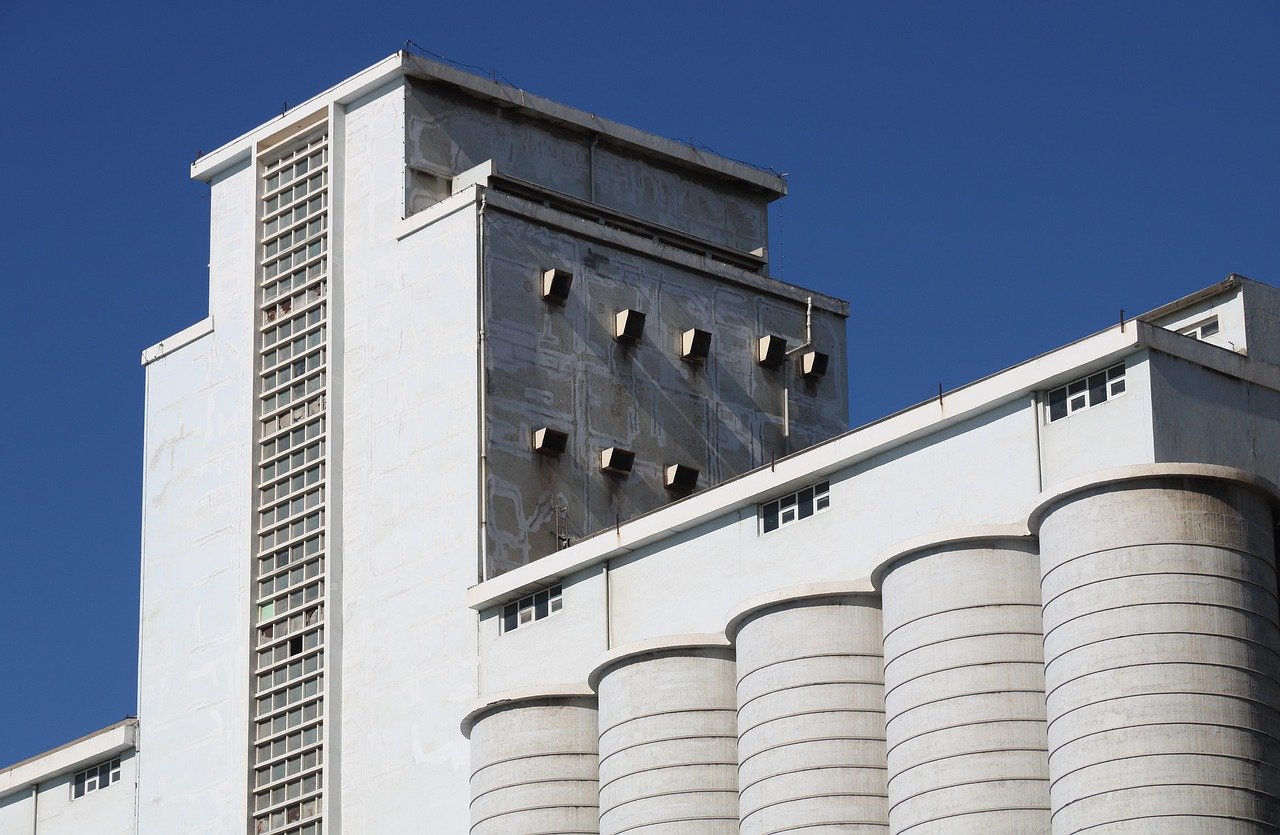 In 2025, South Carolina—the Palmetto State—leads the nation as its fastest-growing state.