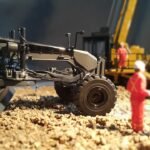 “Late-afternoon sell-off trims Bursa Malaysia by 9.1 points in top sectors ahead of Hari Raya”
“Bursa Malaysia slides 9.1 points as investors dump shares before Hari Raya”